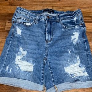 judy blue shorts,never worn only tried on
